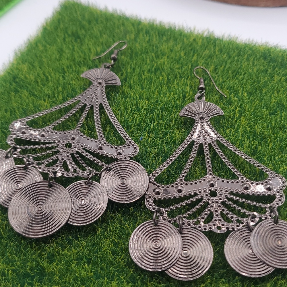 Edwardian X x Fan Chandelier Earrings E1039 - Picture 2 of 3